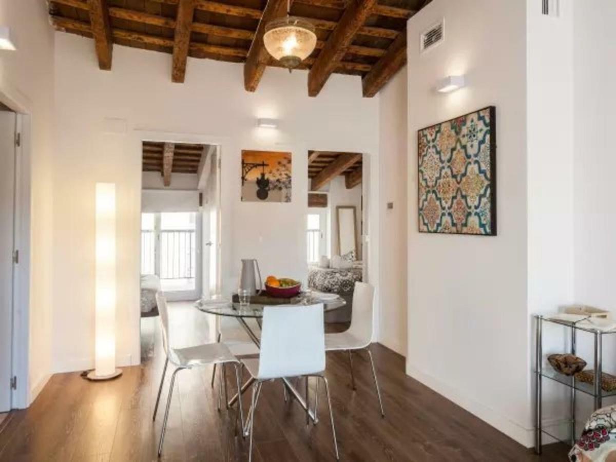 Florit Flats - Center 2br 2ba Attic Terrace View Wifi Ac Apartment